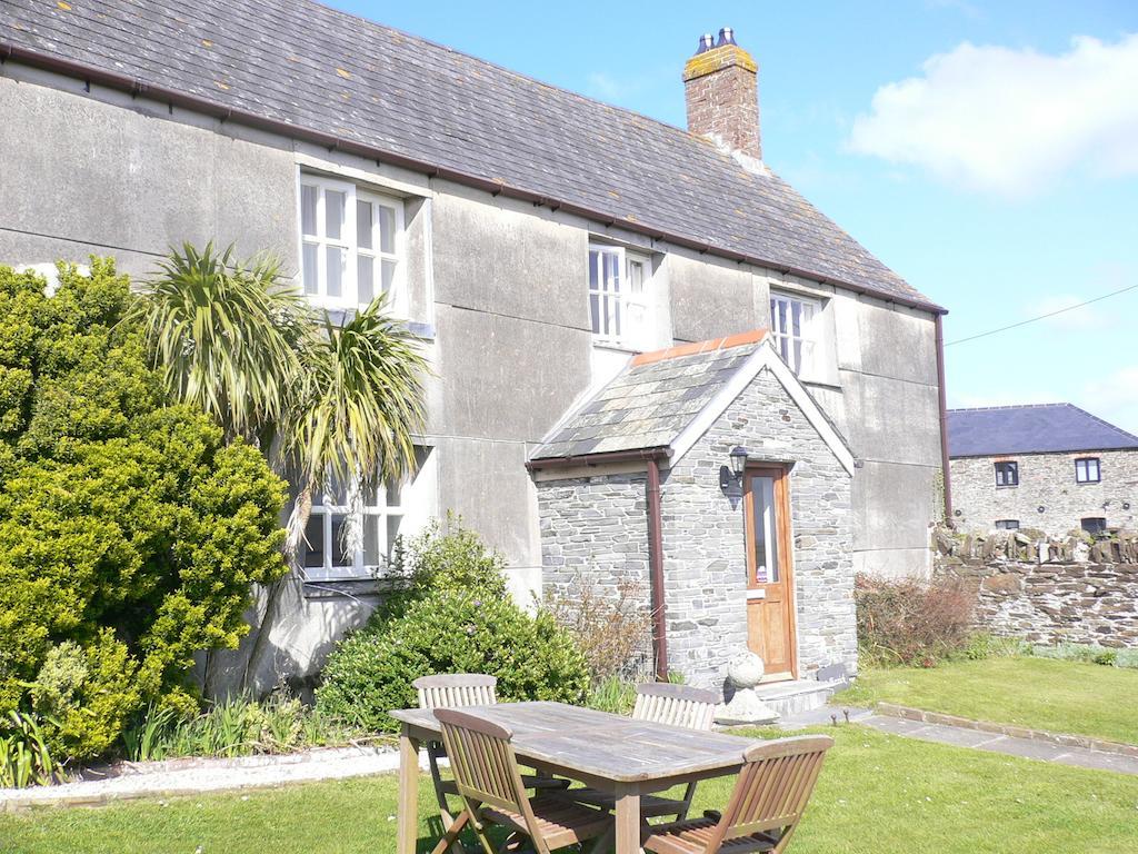 Lellizzick Bed And Breakfast Padstow Exterior photo