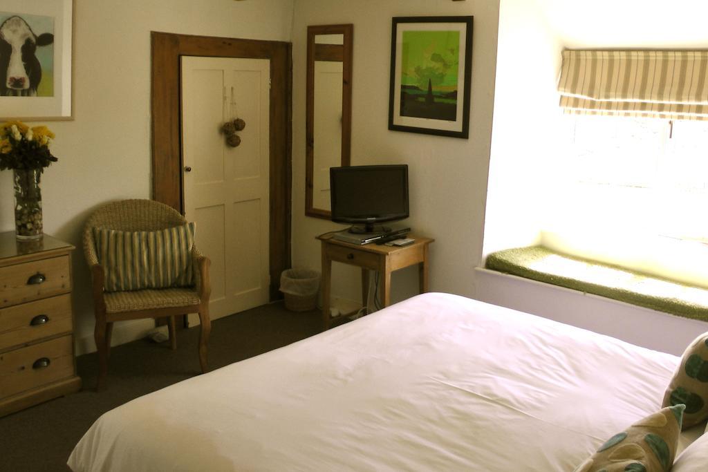 Lellizzick Bed And Breakfast Padstow Room photo